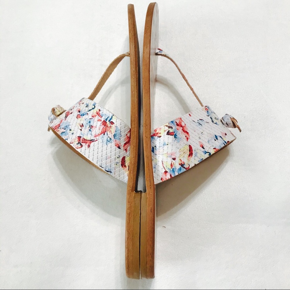 {Joie} LIMITED EDITION A La Plage Sandals - Picture 8 of 11